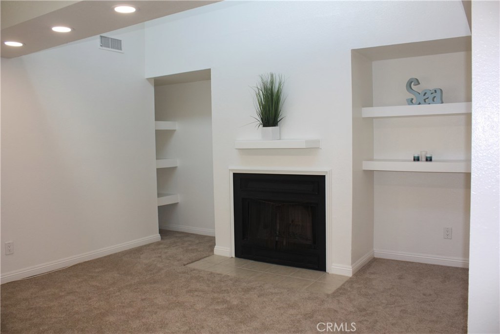 $3,250/mes 17041 A Lane B Huntington Beach CA, 9264764067718827522120