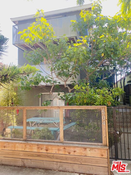 504 Altair Place B Venice CA, 9029164088895134211120