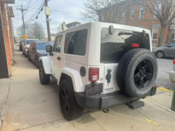 2015 JEEP WRANGLER SAHARA X LIMITADO DISPONIBLE63291947232899123