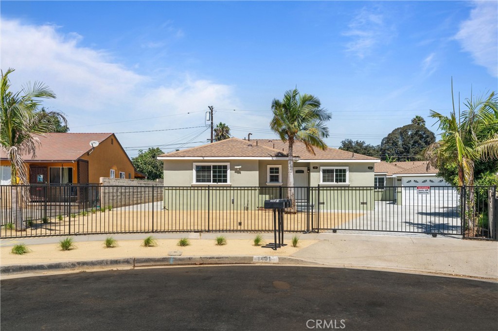 1401 Highland Street, Santa Ana CA, 9270363602082177667120