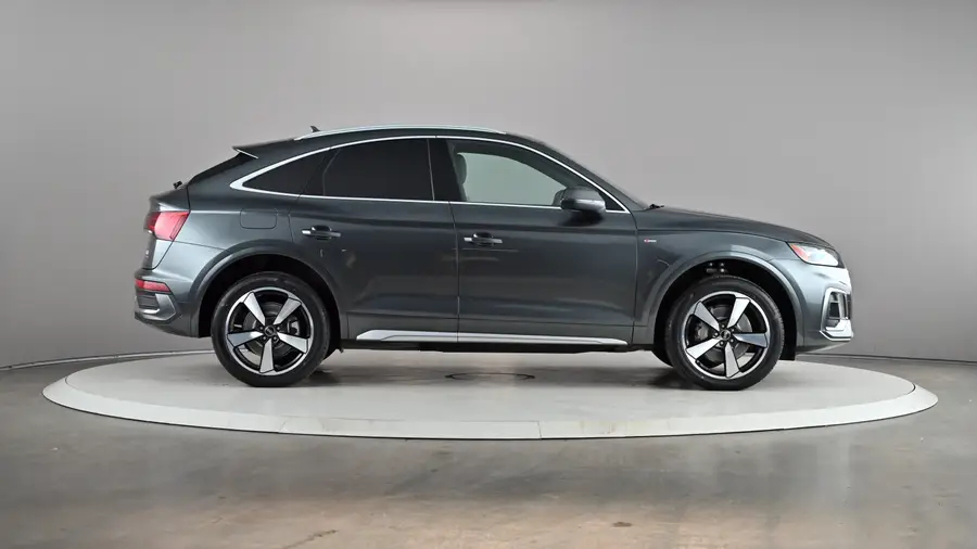 2023 Audi Q564311290231811122