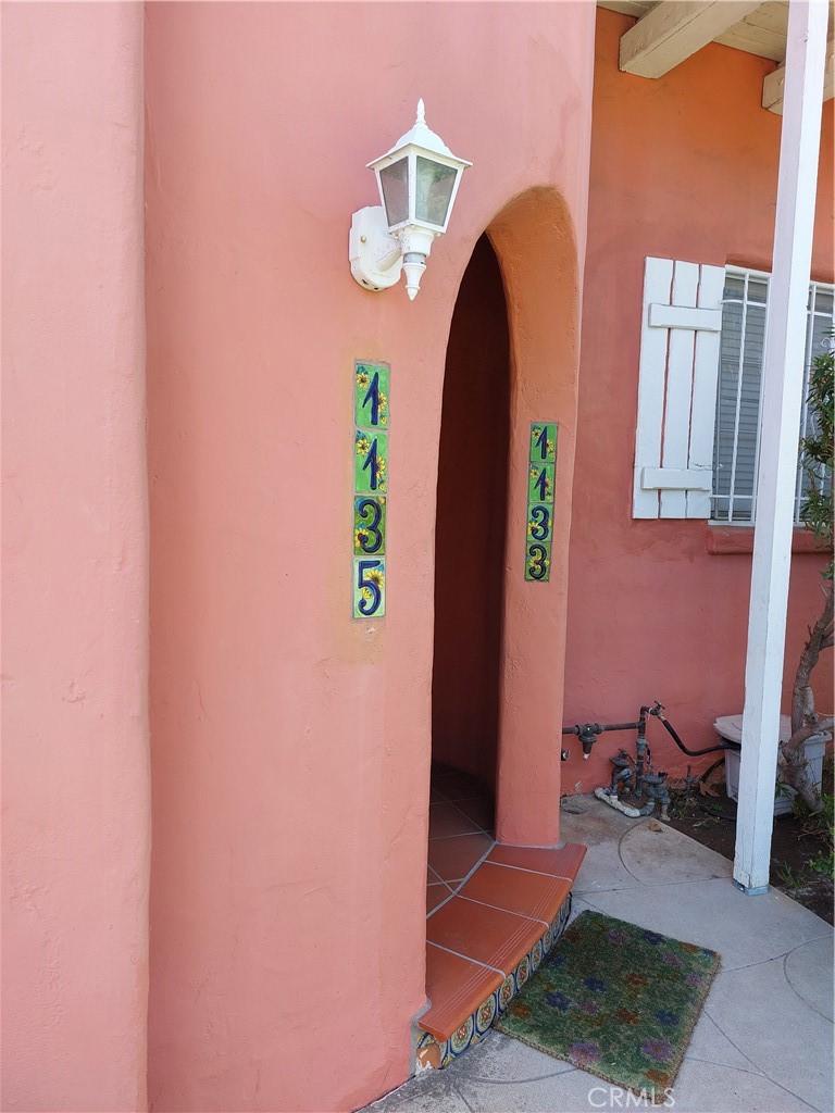 $3,991/month 1133 S Redondo Boulevard Los Angeles CA, 9001964112276850306121