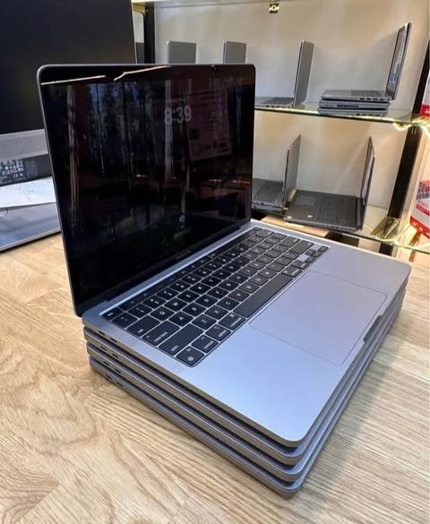 Apple MacBook Pro M265029052796163121