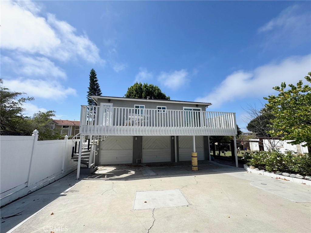 $3,800/month 221 S Helberta 2 Redondo Beach CA, 9027764068191579522122