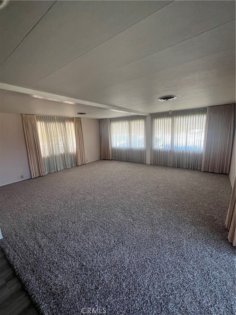900 W Johnston, Hemet CA, 9254363610628768899121