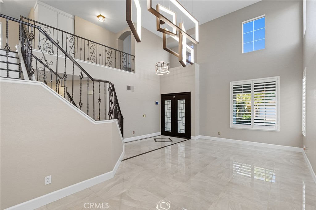 832 Carolina Corona CA, 9288264022856085506121