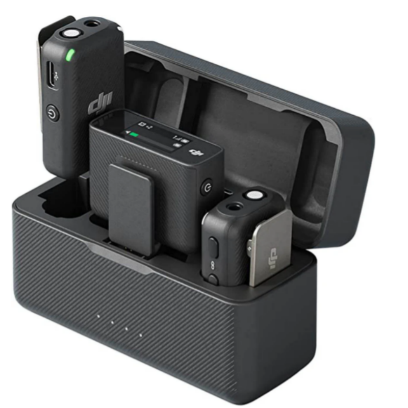 $ 222.3 Micrófono DJI (2TX+1RX+Estuche de carga) Alcance de 250 m (820 pies) Batería de 15 horas (Original $249)63855950386689121