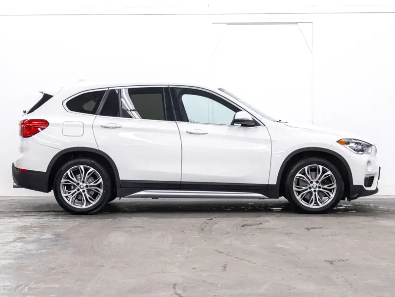 2019 BMW X164277041026690122