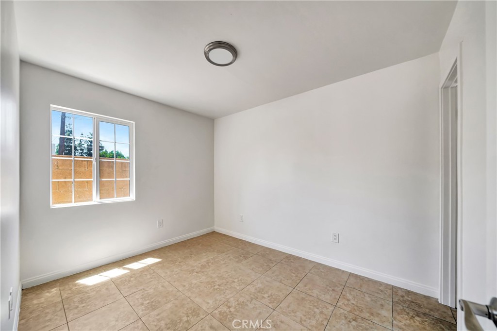 6827 Simpson Avenue 1 North Hollywood CA, 9160564123389383042122
