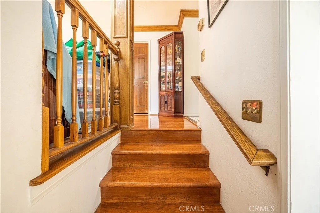 26333 Walnut Hills Dr, Lake Arrowhead CA, 9235264121951326337122