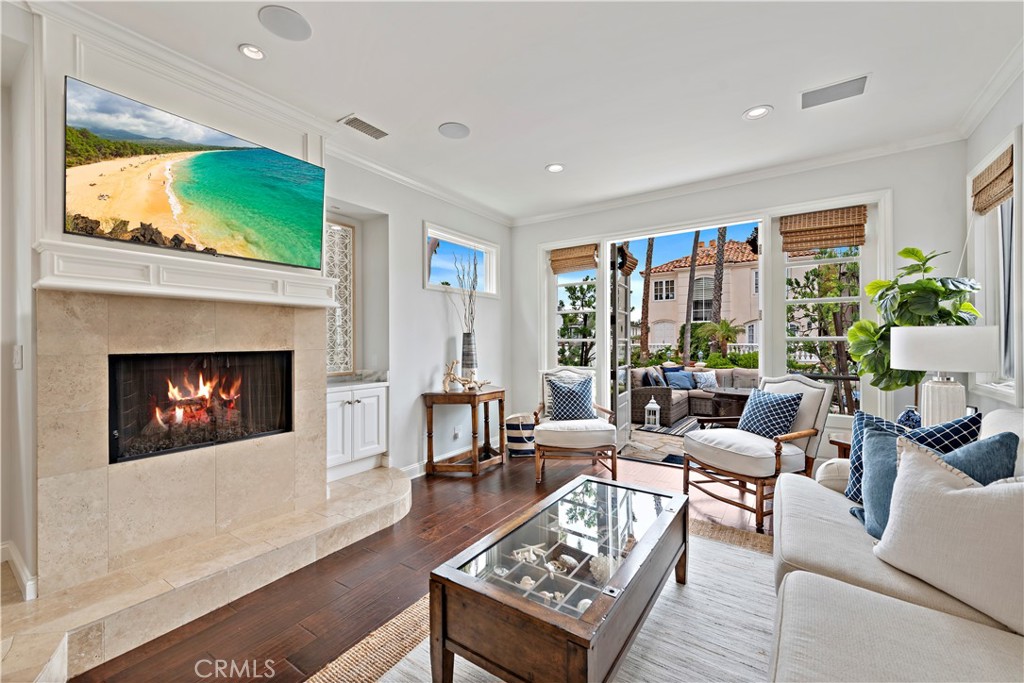 315 Goldenrod Avenue Corona Del Mar CA, 9262564109044991491122