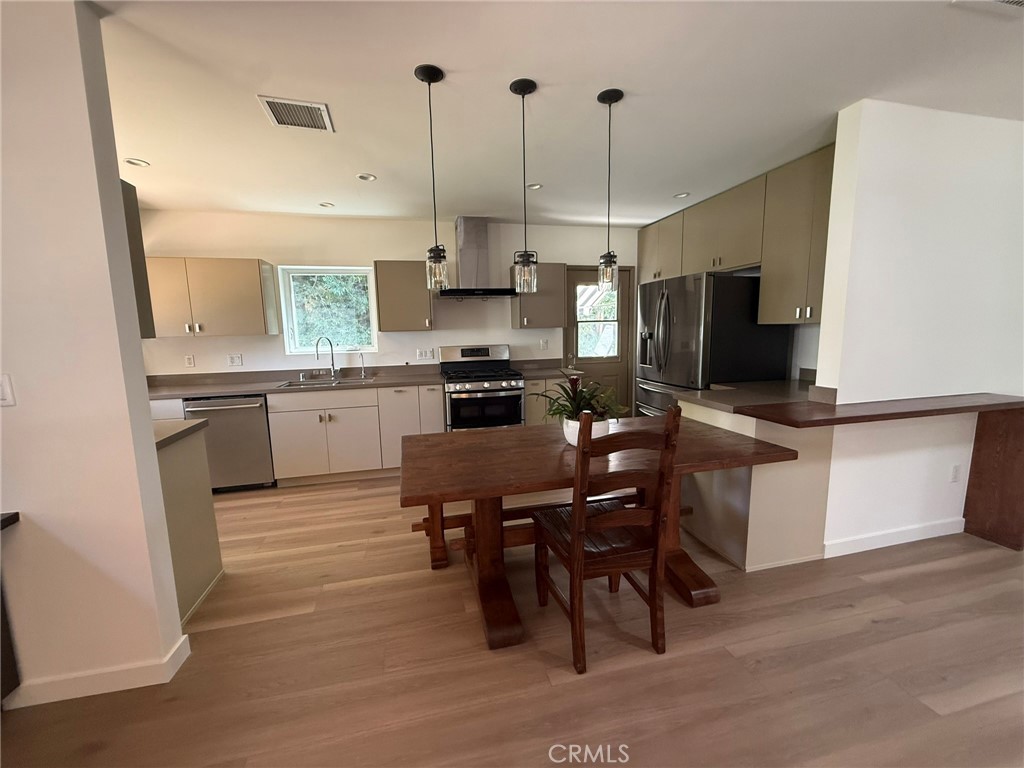 3601 Wasatch Los Angeles CA, 9006663770175369217120
