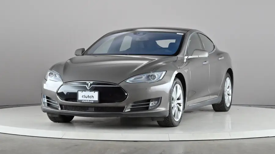 2016 Tesla Model S64223481467650123