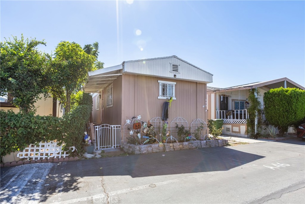 850 W Mission Boulevard A46 Ontario CA, 9176264067719826305120
