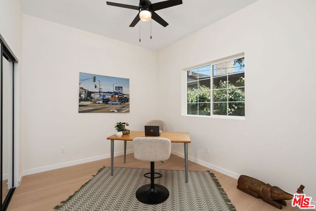 9712 Saloma Ave, North Hills CA, 9134363713302552963120