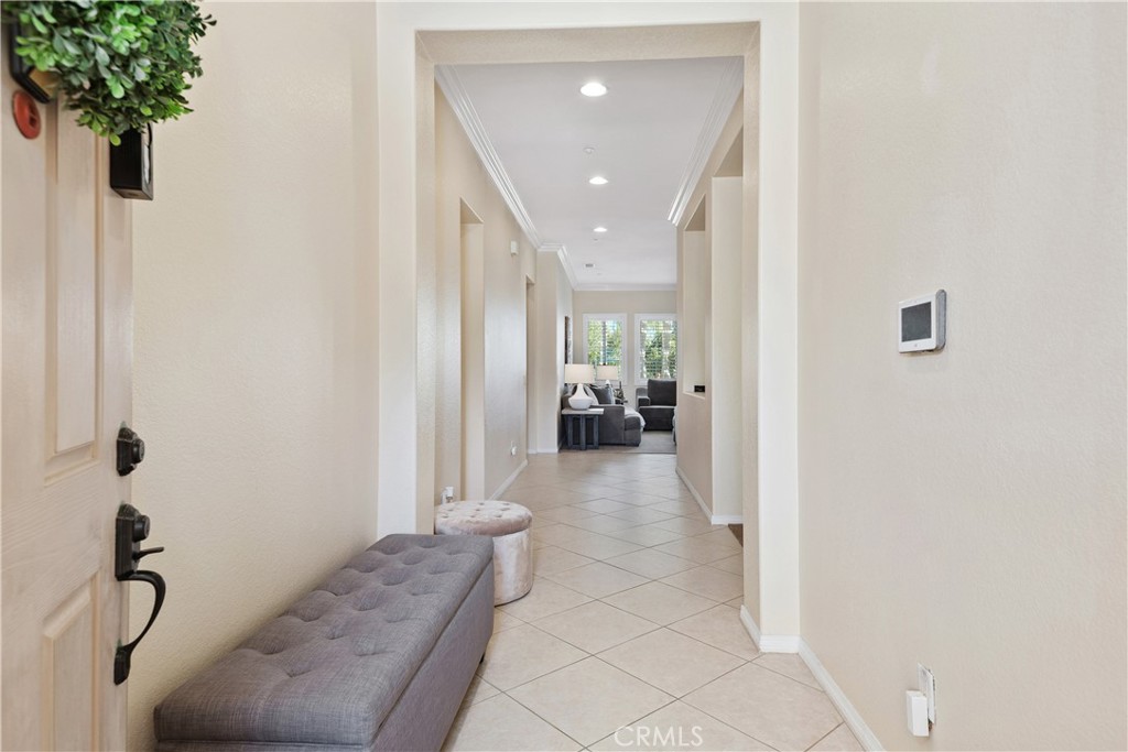 9490 Paradise Place, Riverside CA, 9250864132347027715124