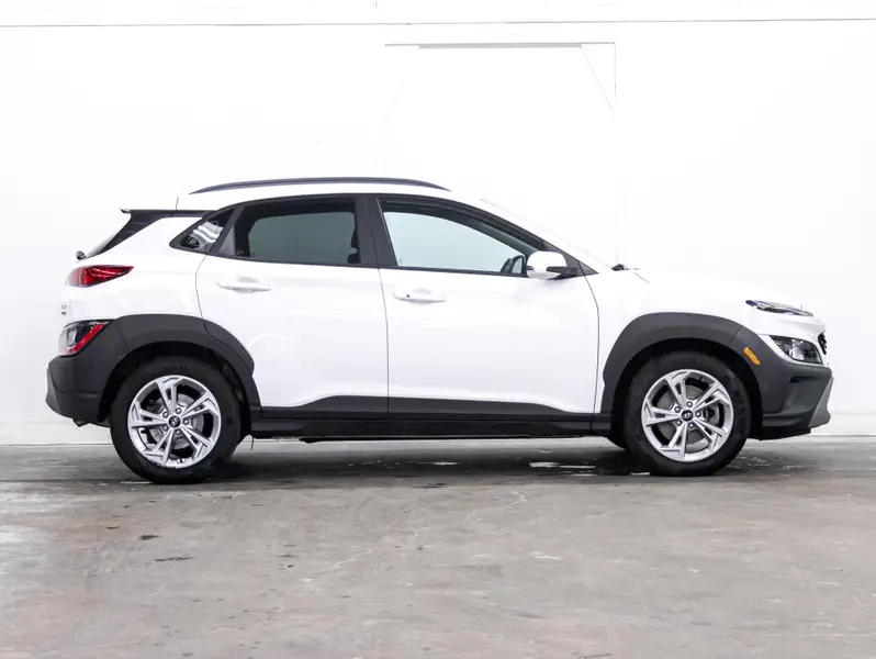 2022 Hyundai Kona64244683635587121