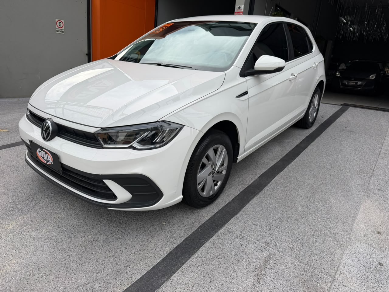 VOLKSWAGEN POLO 2025 1.0 170 TSI COMFORTLINE AUTOMÁTICO