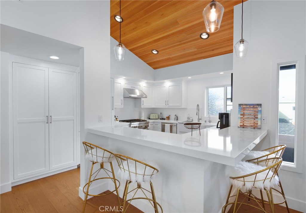 $8,700/month 4823 River Ave Newport Beach CA, 9266364134471101443121