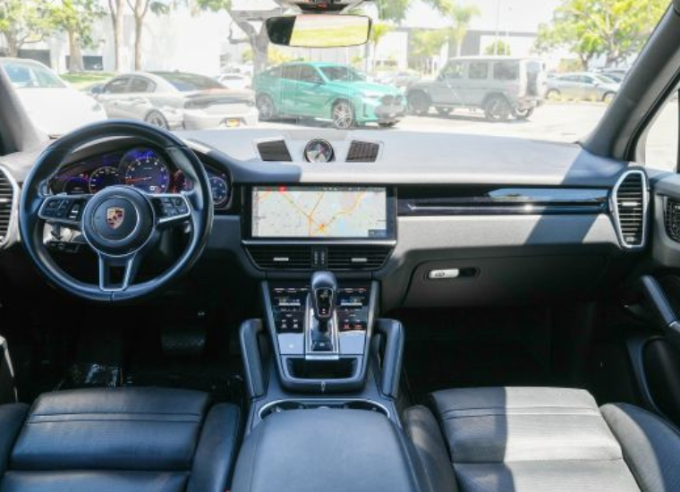 2020 PORSCHE CAYENNE SPORT UTILITY 4D63593768956545122