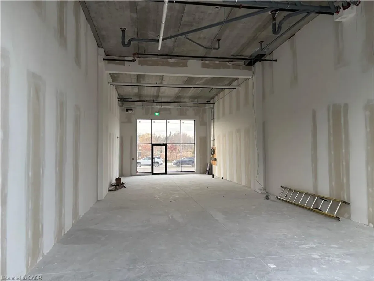 873 Fairway, C-4 Kitchener, ON N2A 0C364710355643777122