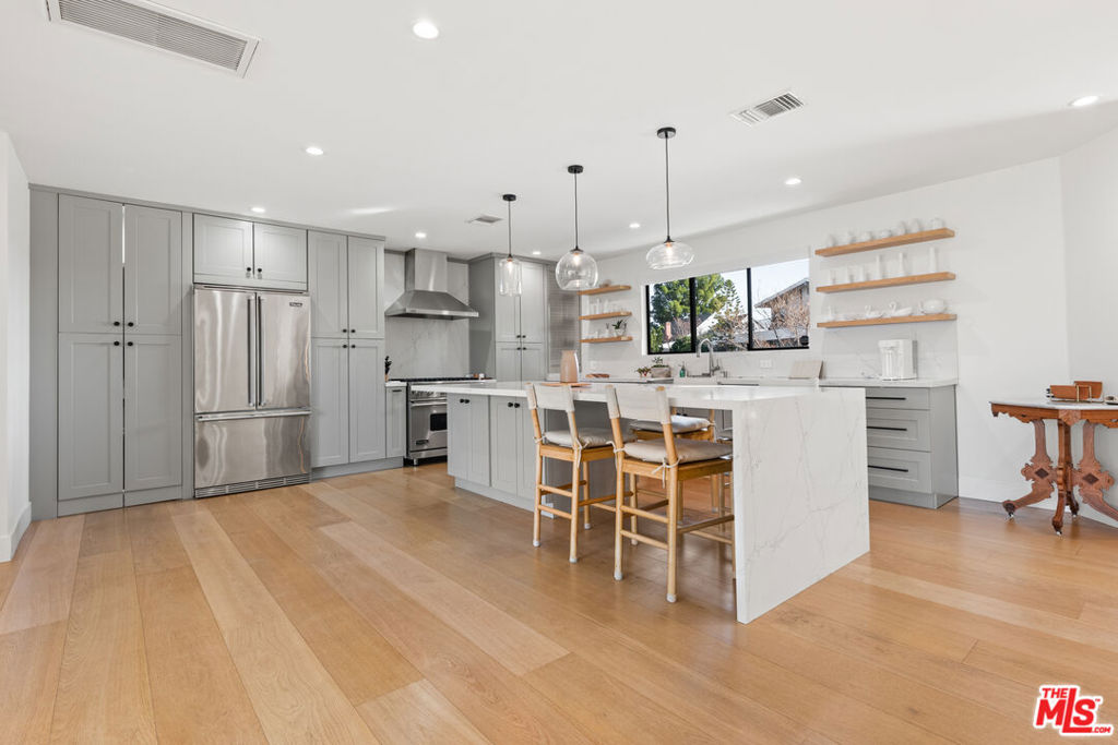 8547 Shoup Avenue West Hills CA, 9130463867171119747122