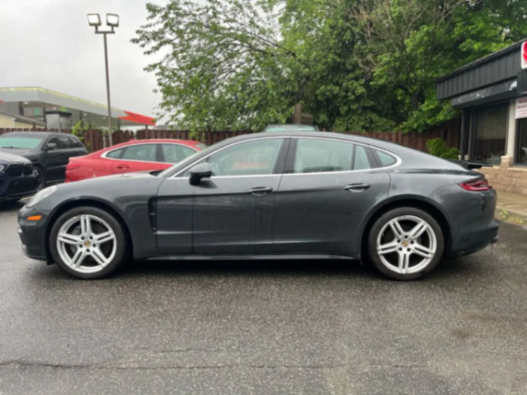 Porsche Panamera 4S Sedán 4D de 2018 de segunda mano63280632757633121