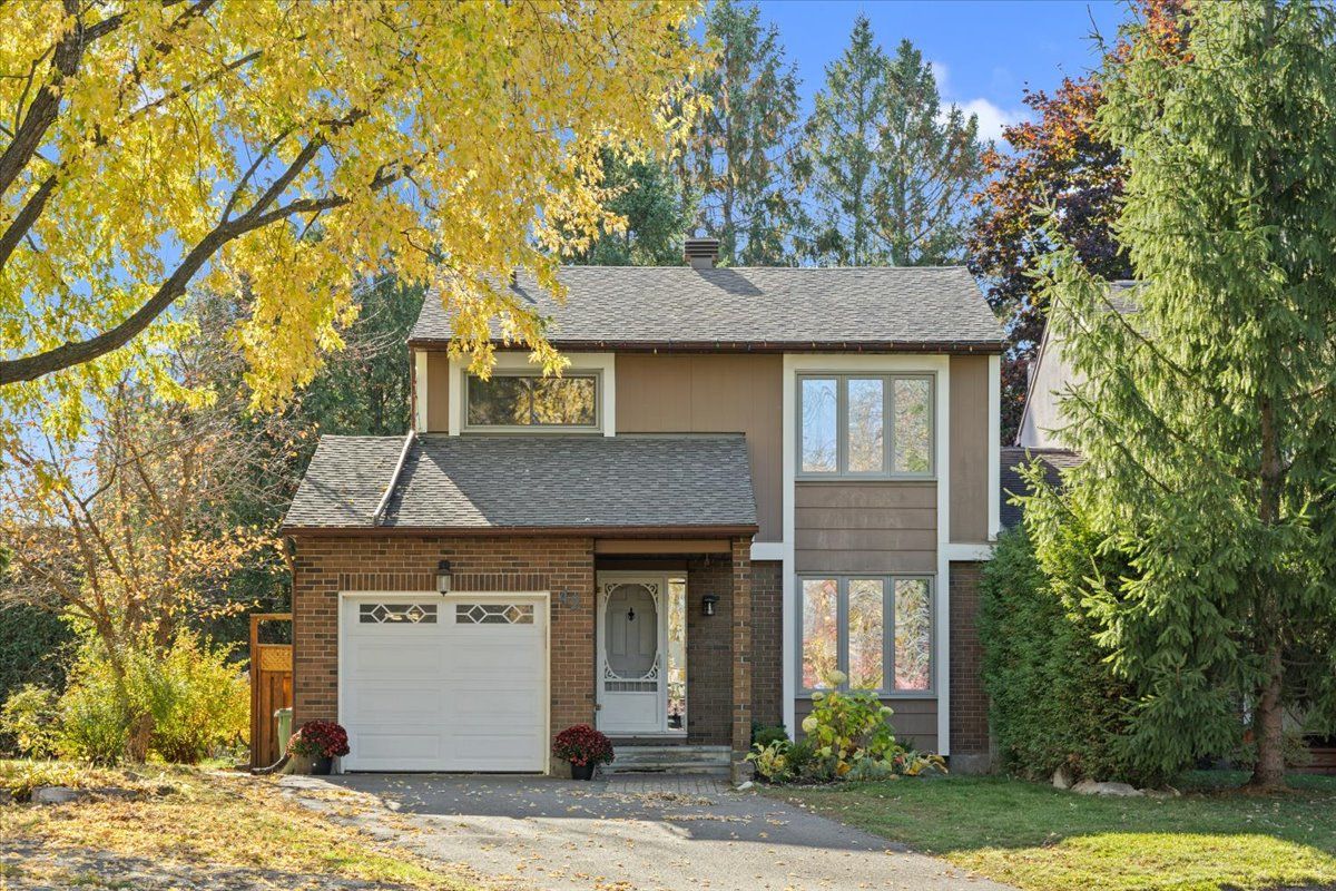 42 Haywood Crescent