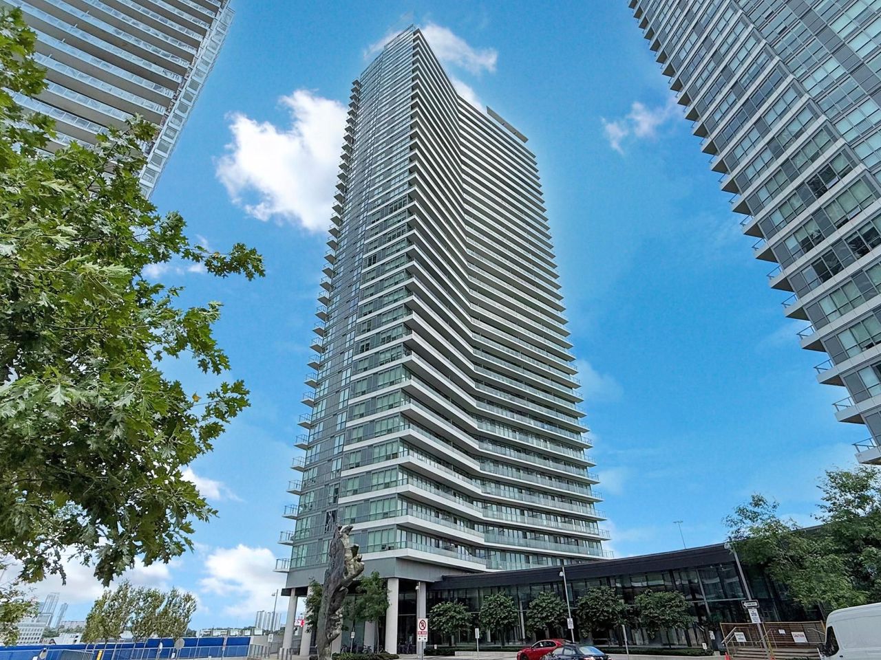 1203 117 Mcmahon Drive