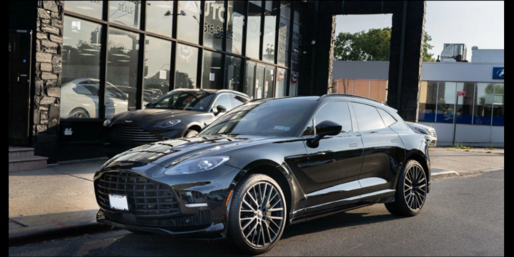 2023 ASTON MARTIN DBX 707 UTILITARIO DEPORTIVO 4D63392457784067120
