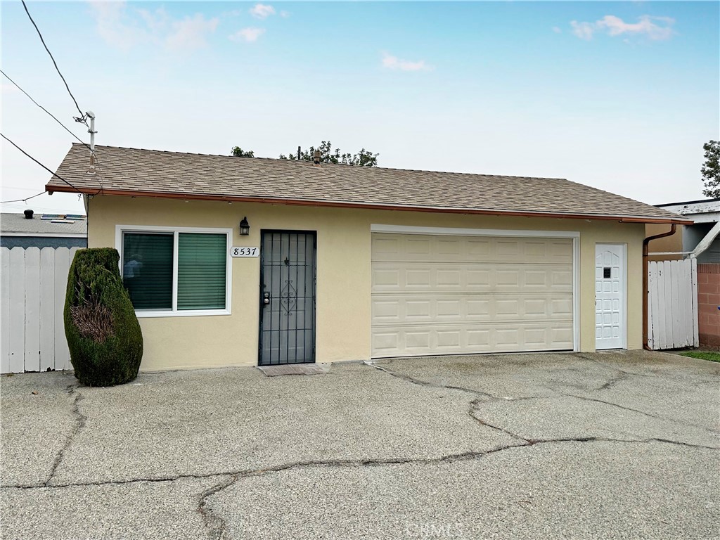 $2,500/month 8537 Cole Downey CA, 9024264053795606531122