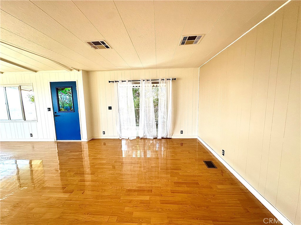 24303 Woolsey Canyon Road, Canoga Park CA, 9130463879503883905122