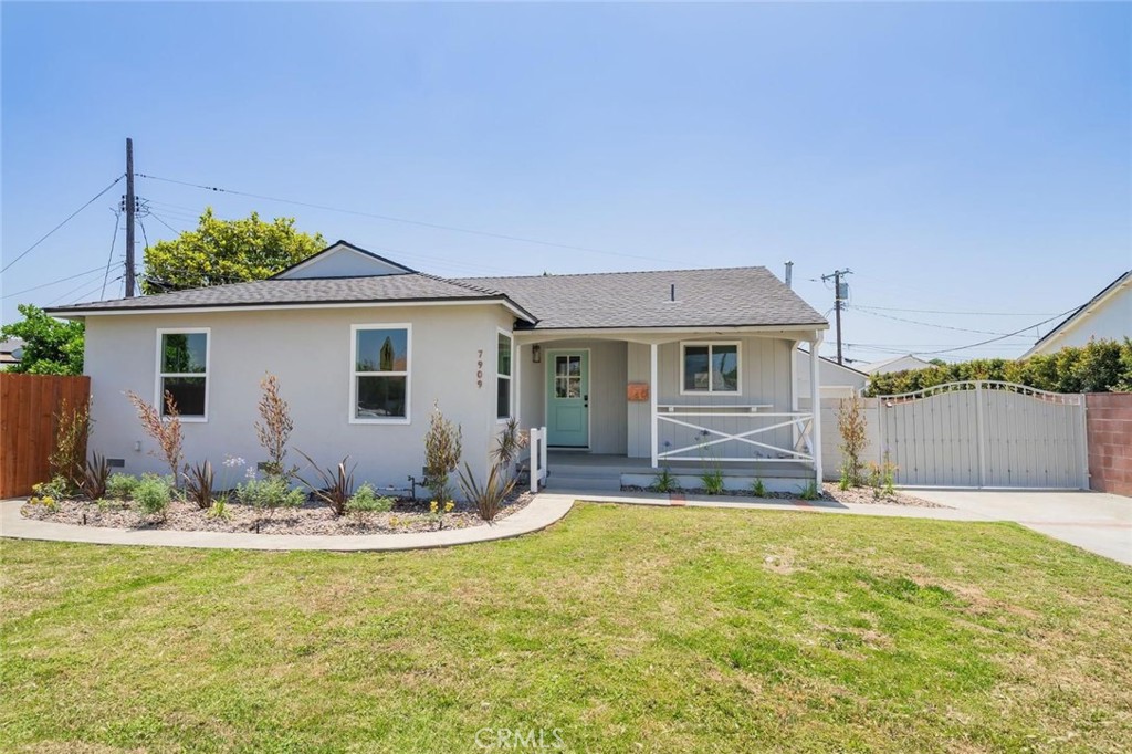 7909 Aldea Avenue Lake Balboa CA, 9140664140604642179123