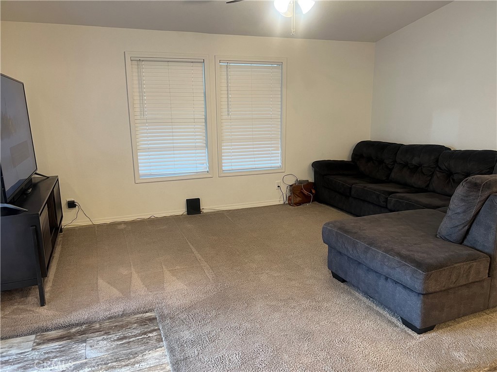 8681 Katella Stanton CA, 9068064131332067842120
