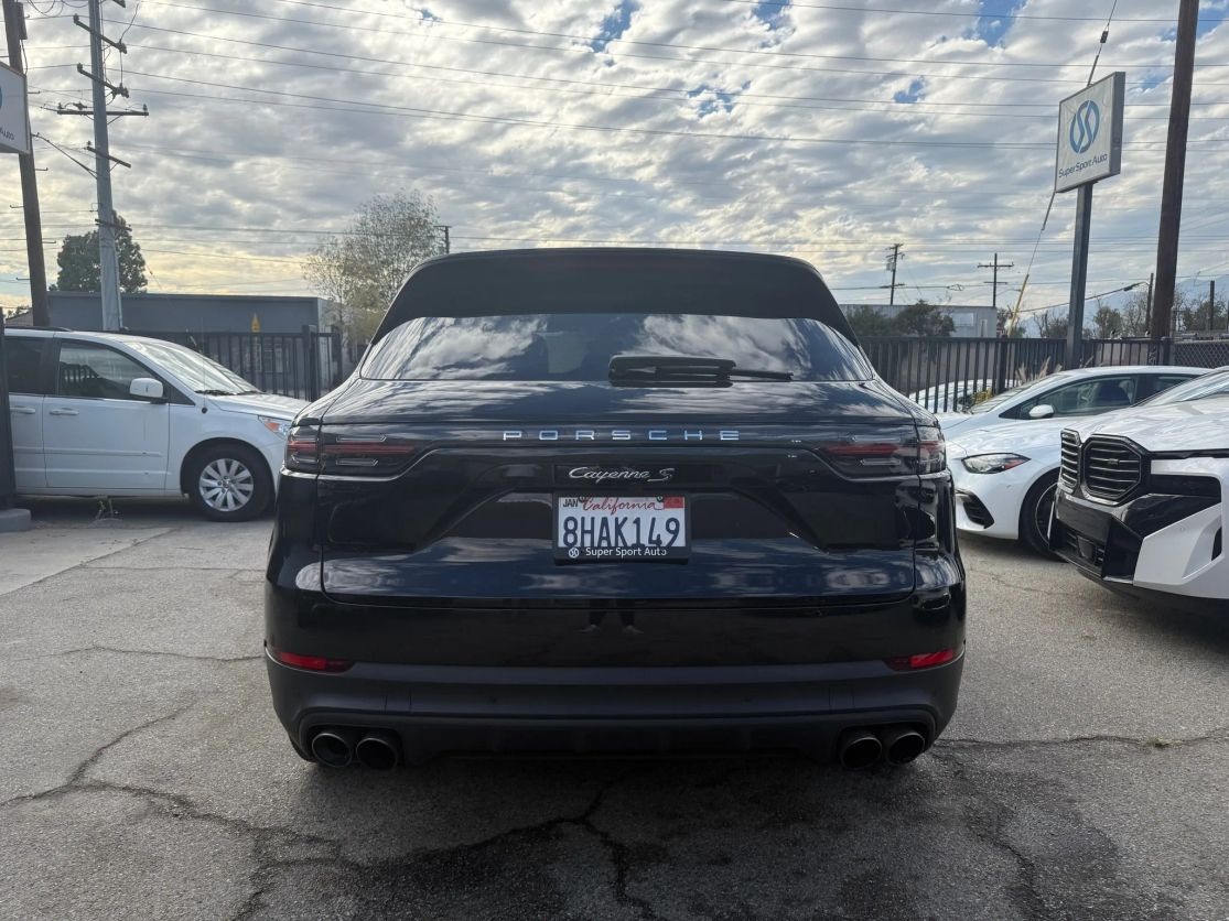 2019 PORSCHE CAYENNE64035483834241125
