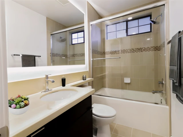 Luxe East63591030383873122