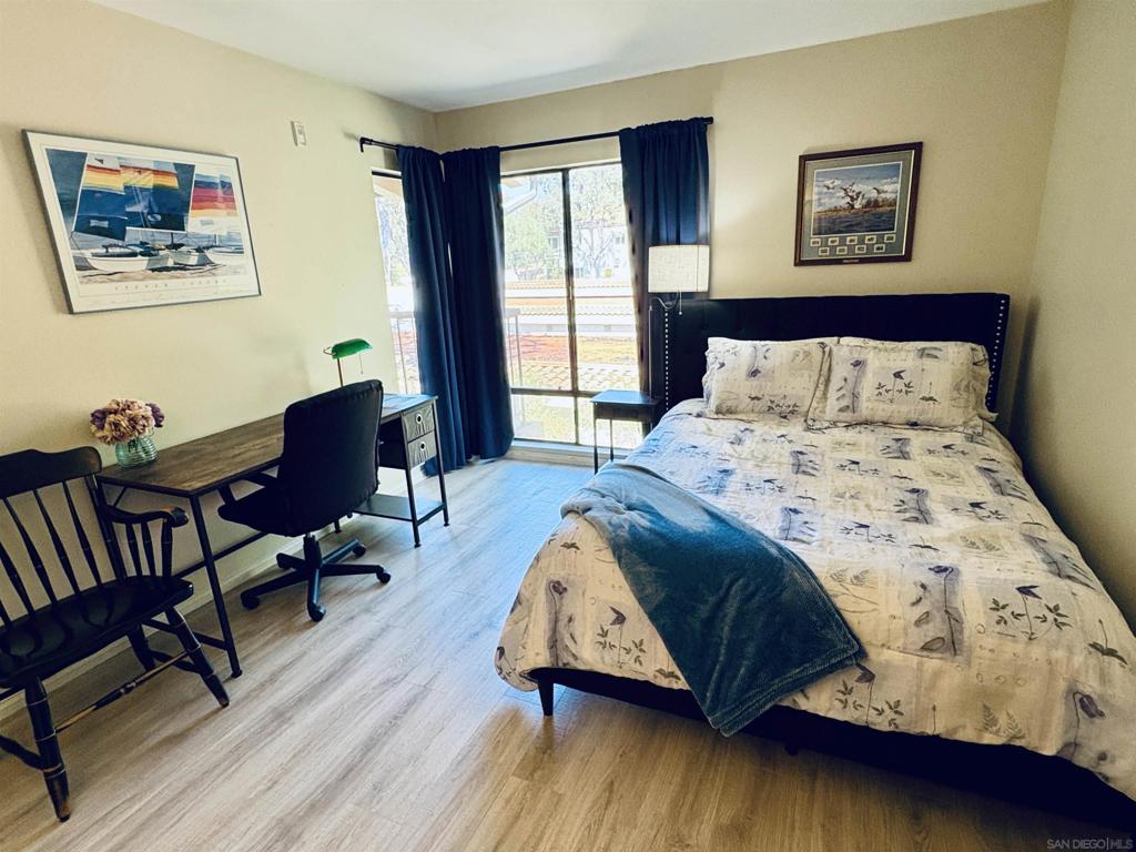 12575 Oaks North Dr 219 San Diego CA, 9212863867861902083122