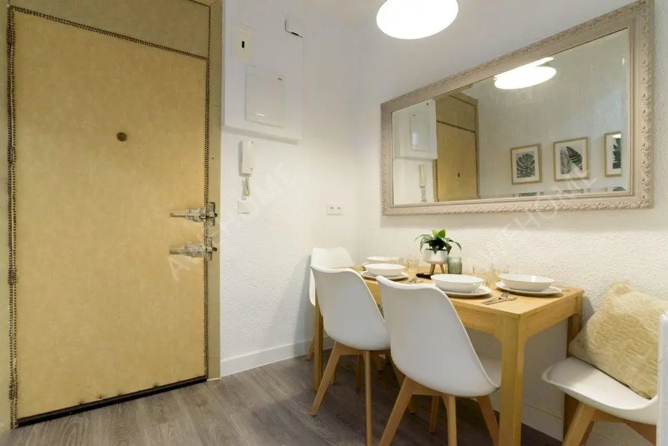 4 Bed 1 Bath