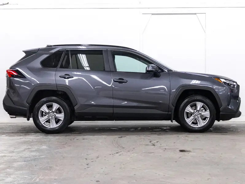 2024 Toyota RAV464833420209026122