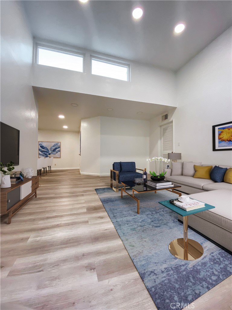 18645 Hatteras Street 278 Tarzana CA, 9135664113151940610122