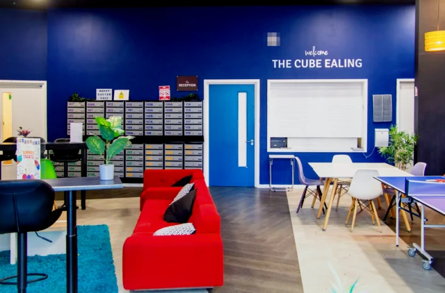 Cube Ealing64122957093762125
