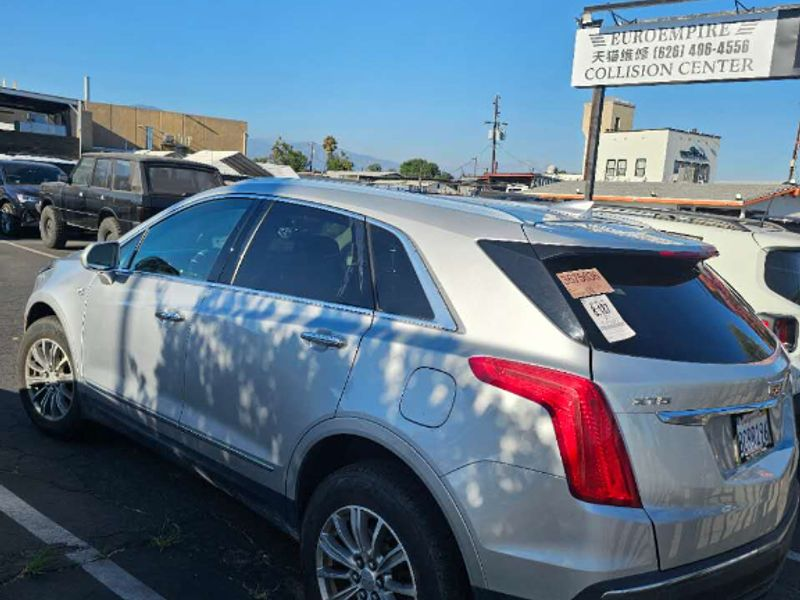 2017 CADILLAC XT5 DE LUJO63338112843139121