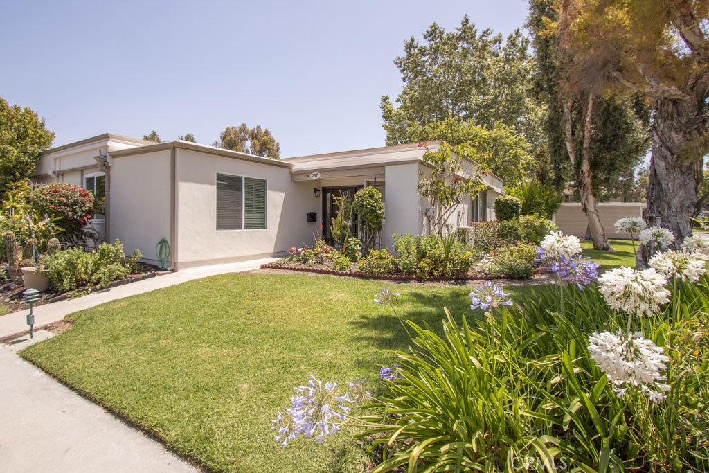 767 Calle Aragon A Laguna Woods CA, 9263764131147127810120