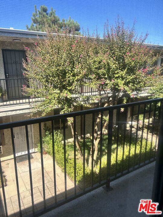 8800 Cedros Avenue 219 Panorama City CA, 9140264121609114113122