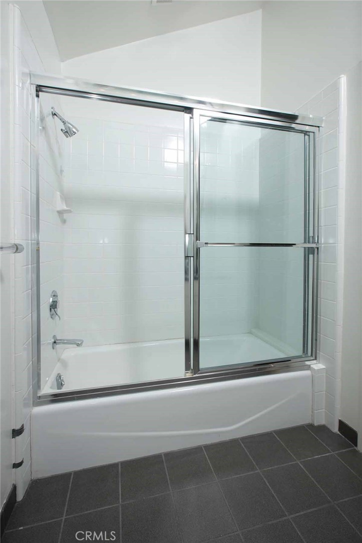 3847 Royal Woods Drive, Sherman Oaks CA, 9140363609847612161121