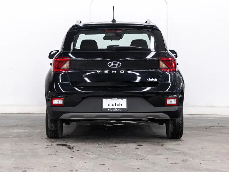 2025 Hyundai Venue64067768672898123