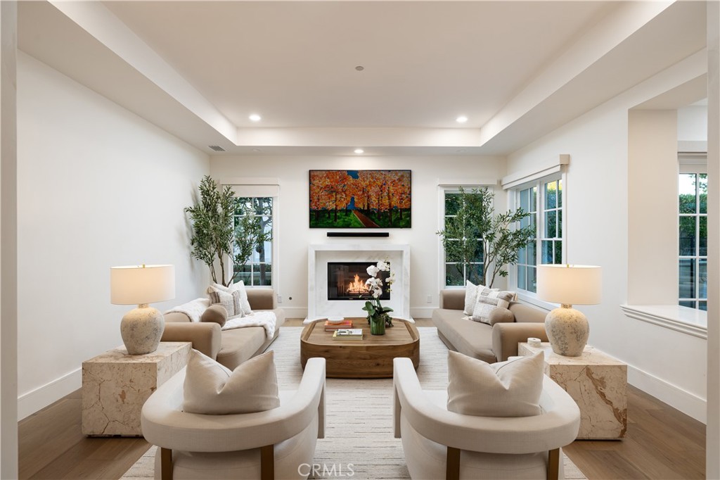 8 Gleneagles Drive, Newport Beach CA, 9266064089090506499122
