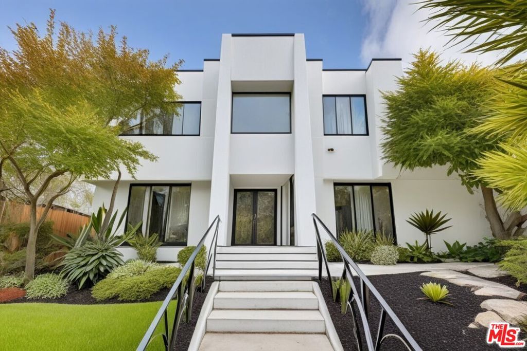 801 N Alexandria Avenue, Los Angeles CA, 9002964130138253185120