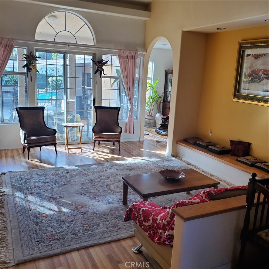 12944 Woodbridge Studio City CA, 9160464099180194178121