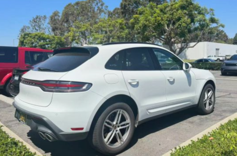 2022 PORSCHE MACAN SPORT UTILITY 4D63593624904835122